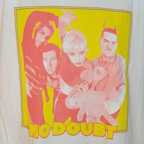 No Doubt Vintage Style Band Tee,  White Men's Size Tee, by Rock Off Unisex Shirt - Picture 1 of 4